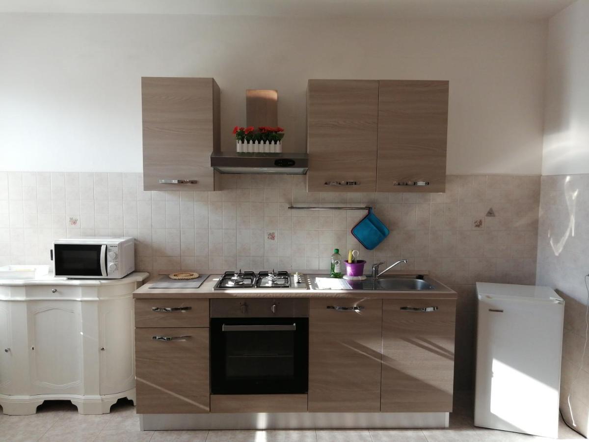 Cadelvolto Carrista7 Leo Apartment Неграр Екстериор снимка