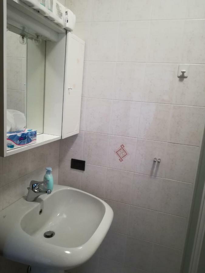 Cadelvolto Carrista7 Leo Apartment Неграр Екстериор снимка